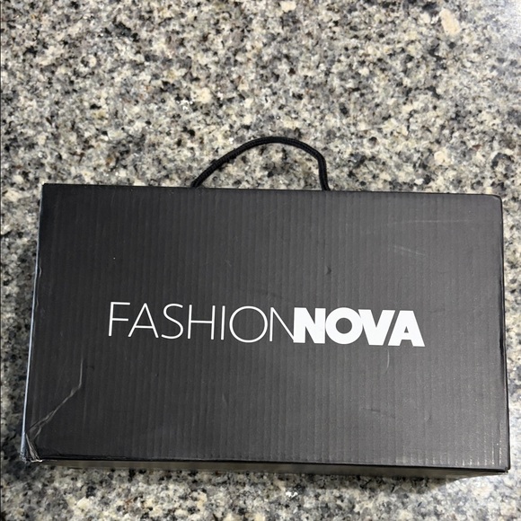 Fashion Nova Elegant White Lace-Up Heels - Picture 10 of 10